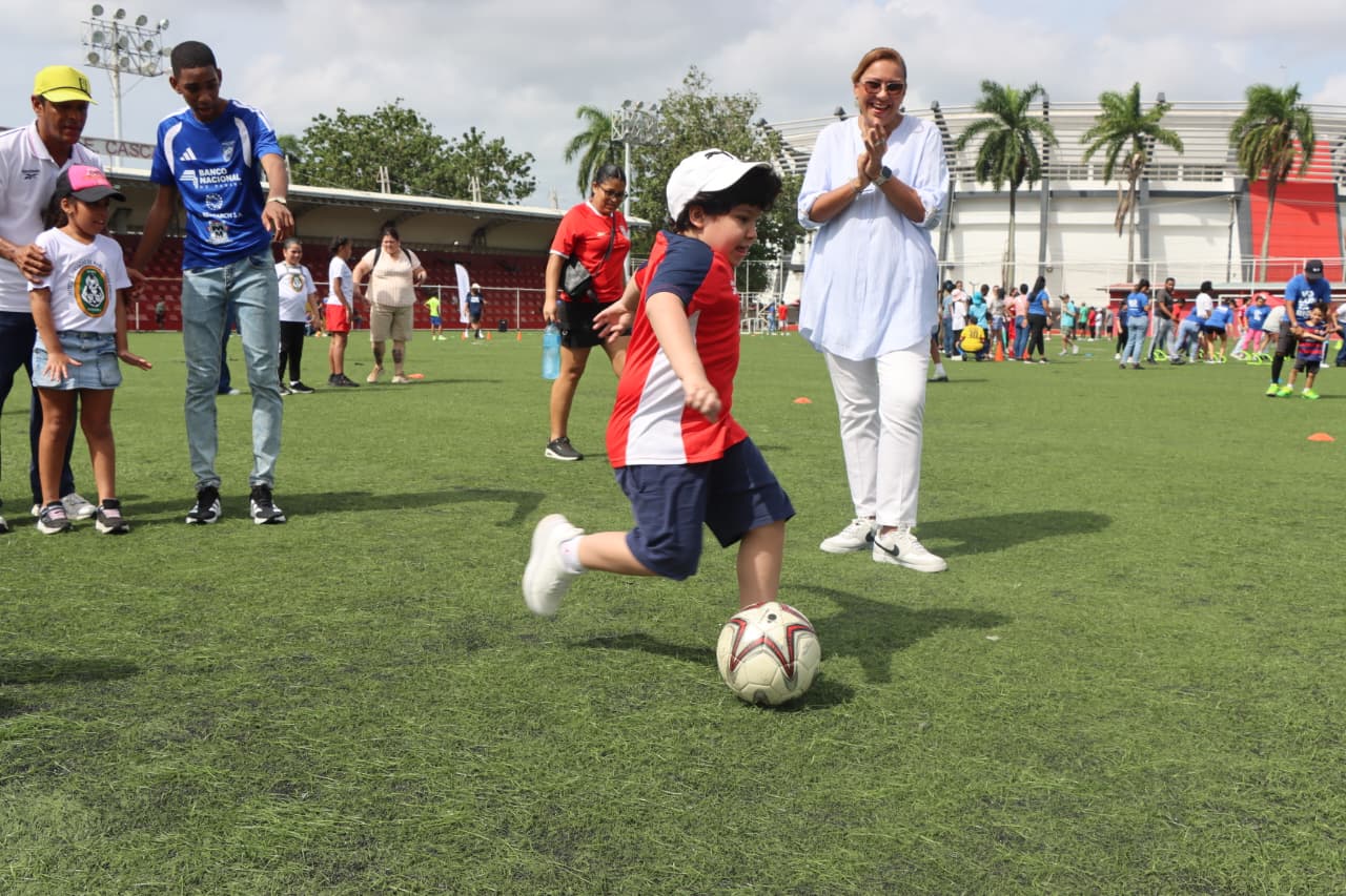 Deporte para Todos fortalece la inclusión y el desarrollo integral de estudiantes del IPHE