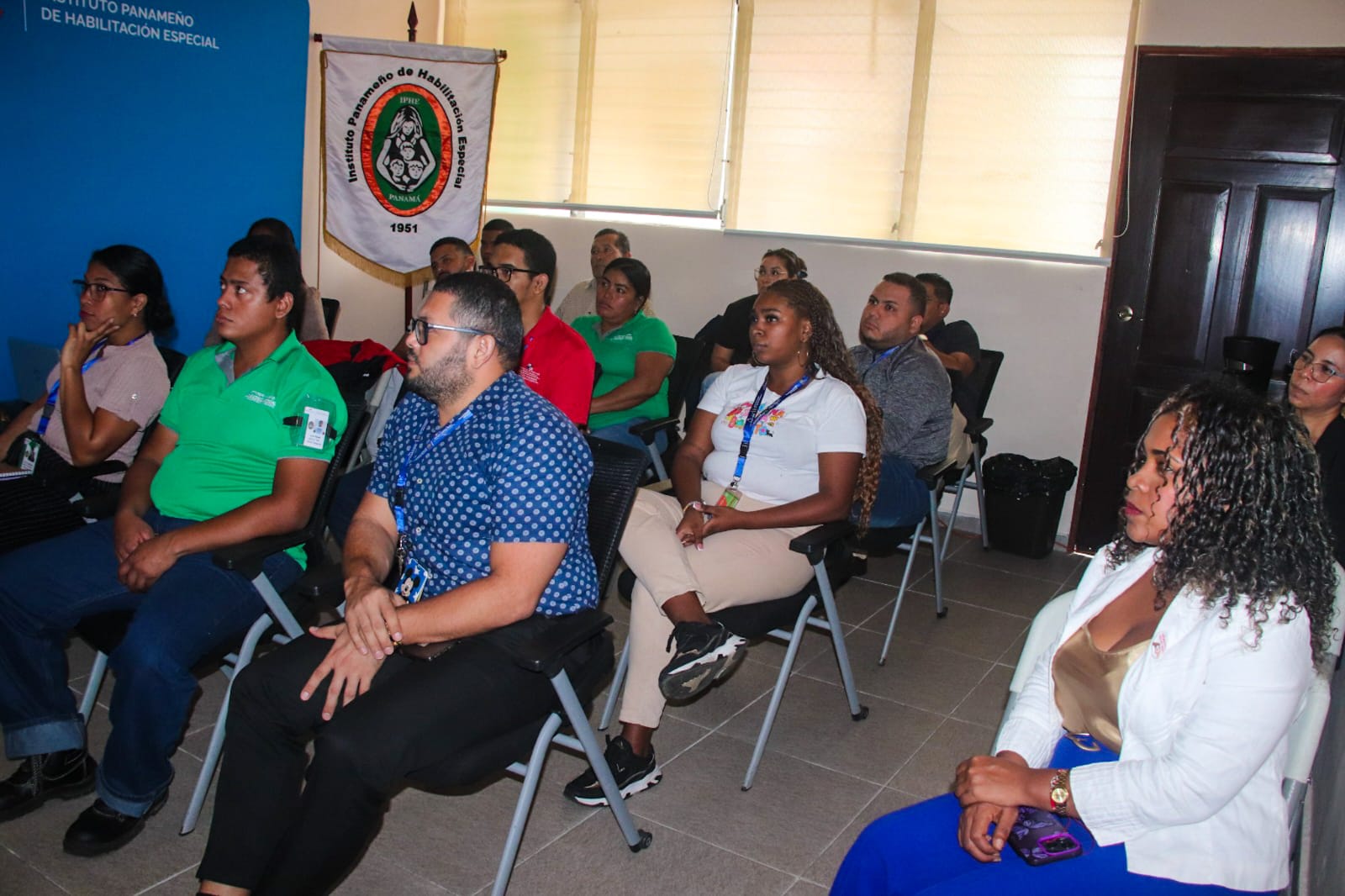 IPHE fortalece la comunicación inclusiva y el uso de la Lengua de Señas entre su personal de nuevo ingreso