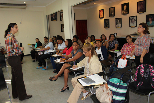 Preparan capacitaciones a realizar durante el receso escolar