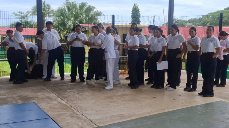 Imagen Estudiantes de carreras técnicas fortalecen conocimientos básicos de primeros auxilios