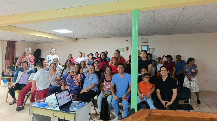 Imagen Familias fortalecen estrategias para una comunicación efectiva en el hogar