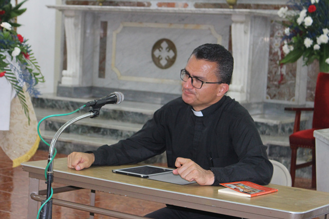 Peregrinos hospedados en el IPHE participan de Catequesis