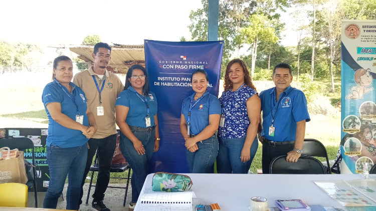 Imagen IPHE orienta a familias durante feria interinstitucional en Yaviza