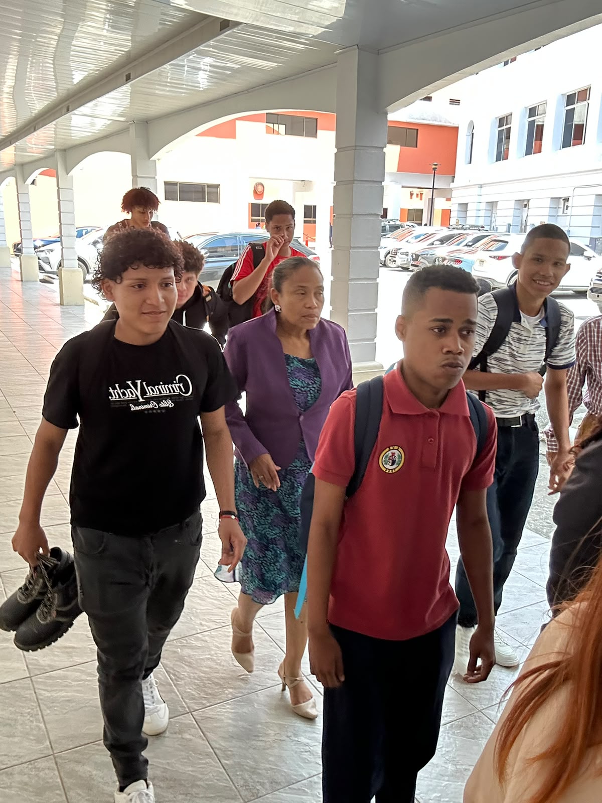 Familias se preparan para acompañar el período de práctica laboral
