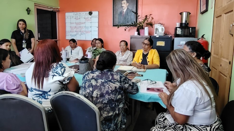 Imagen IPHE y MEDUCA coordinan estrategias de atención educativa en el Centro Educativo Federico Zúñiga