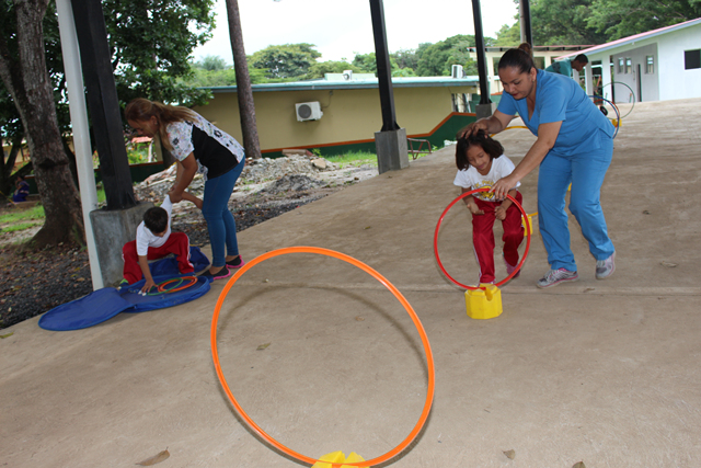 Estimulan desarrollo físico de niños de Parvulario del IPHE Veraguas