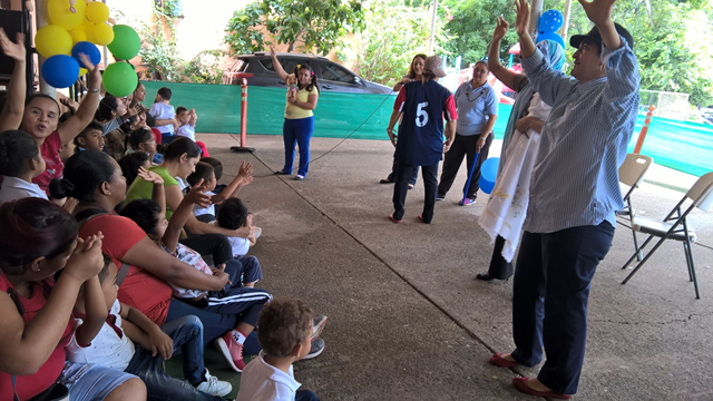 Niños del PEP resaltan papel de la familia durante actividad