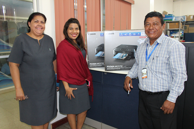 ASEP dona impresoras al Centro Louis Braille del IPHE sede