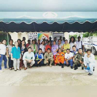 r-1-f8ddb6e54f533b933f1545bafea7b899.jpg