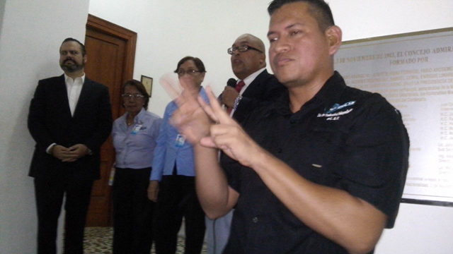 Estudiantes de UDELAS realizan lanzamiento de cápsulas históricas