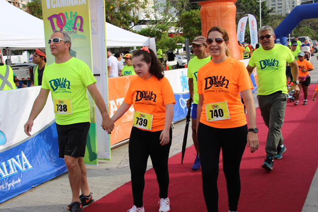 IPHE respalda carrera caminata de la Fundación Down Panamá