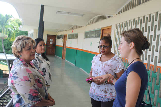 Experta francesa conoce labor educativa del IPHE