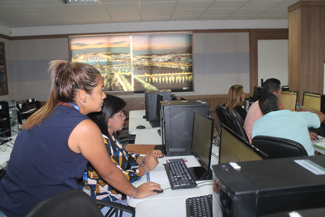 Colaboradores de AIG e IPHE refuerzan conocimientos en programa “Respond”