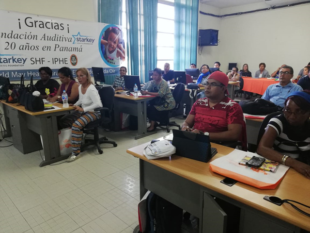 Docentes refuerzan conocimientos a través de Herramientas Tecnológicas Digitales