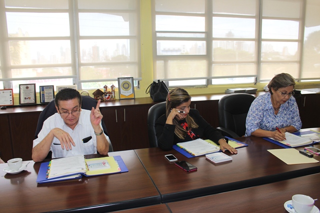 IPHE realiza su última reunión de Patronato correspondiente al año 2016