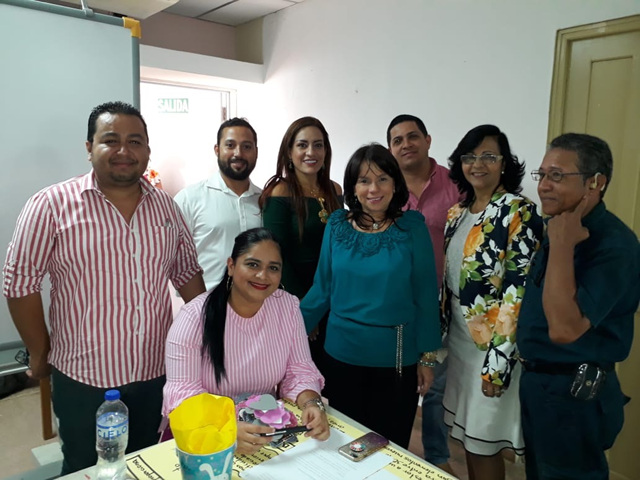 Directora General del IPHE realiza gira de trabajo a Herrera
