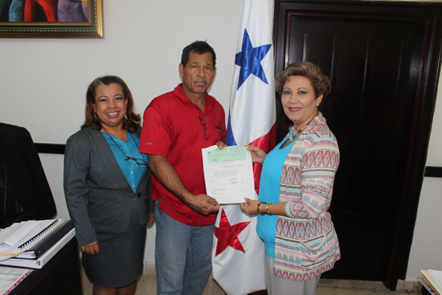 Apoyan actividad deportiva de Fundación Caminemos Juntos