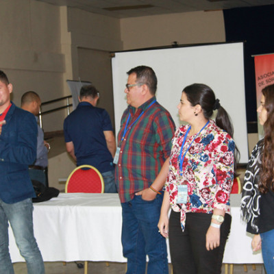 s-8-35ab2ff0f04013053732aad57d71beb5.jpg