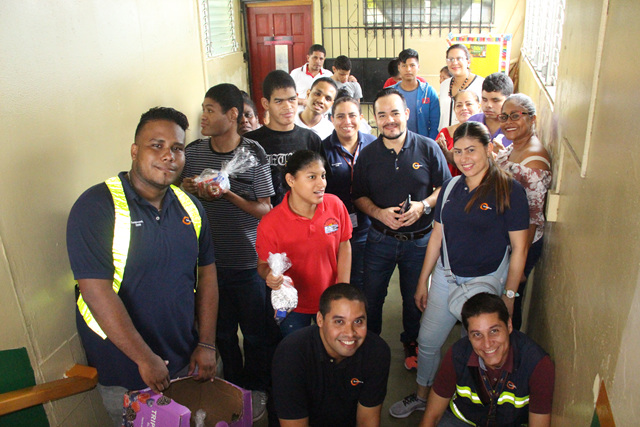 Alumnos de escuelas y programas del IPHE reciben donación de merienda