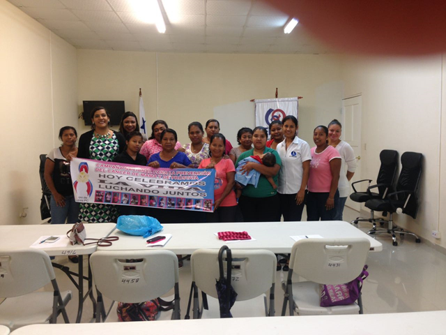Capacitan a madres de familia del IPHE de Penonomé