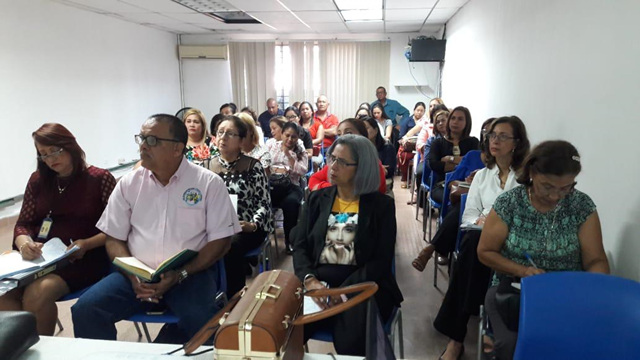 Docentes de la Extensión del IPHE de Herrera inician semana de organización docente 2019
