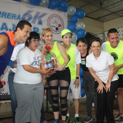 IMG_7793-09b437d40fb3e5c3eda60836f52d4764.jpg