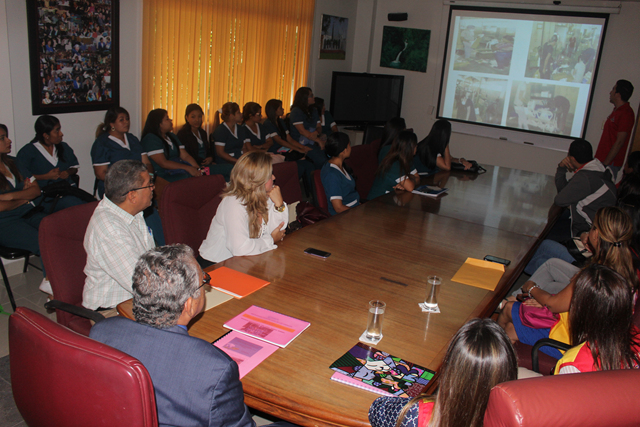 IPHE entrega reconocimiento a estudiantes de UDELAS 