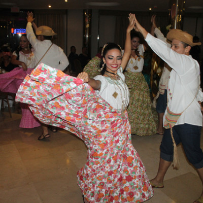 IMG_0475-3c88fbeeaf908ef34384c2fa65aeeb50.jpg