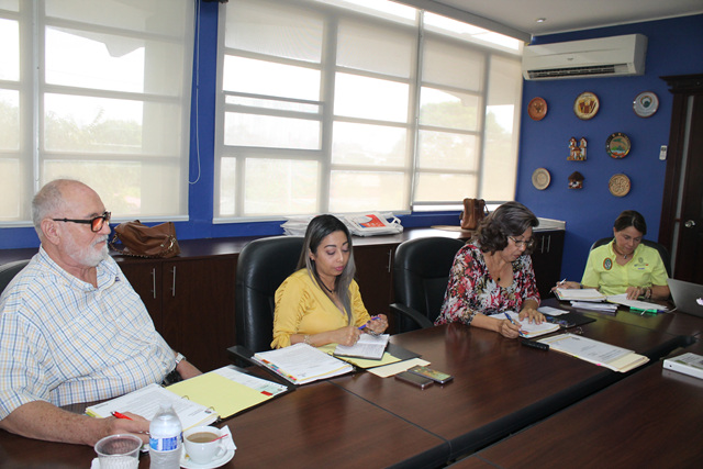 Patronato del IPHE se reúne para conocer sobre temas diversos en el avance inclusivo