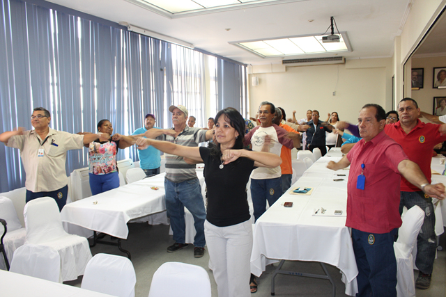 Taller sobre Adherencias Farmacológicas para colaboradores 