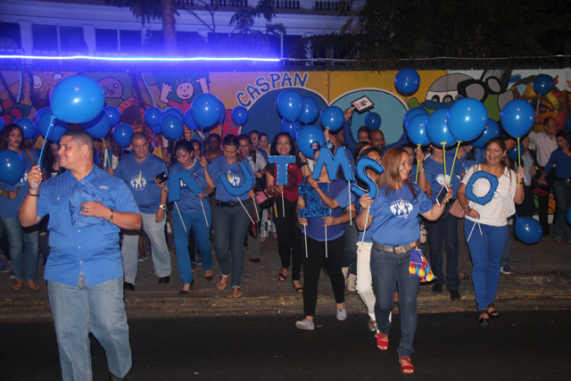 CASPAN se ilumina de azul para concienciar sobre el Autismo