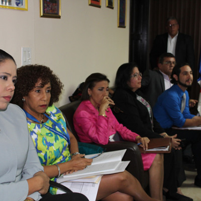 Junta-Directiva-Senadis-31-3-2016-1-10-a72a1684e6b653498545c91dc85a9a7d.jpg