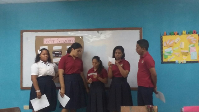Jóvenes se preparan para los retos de un empleo