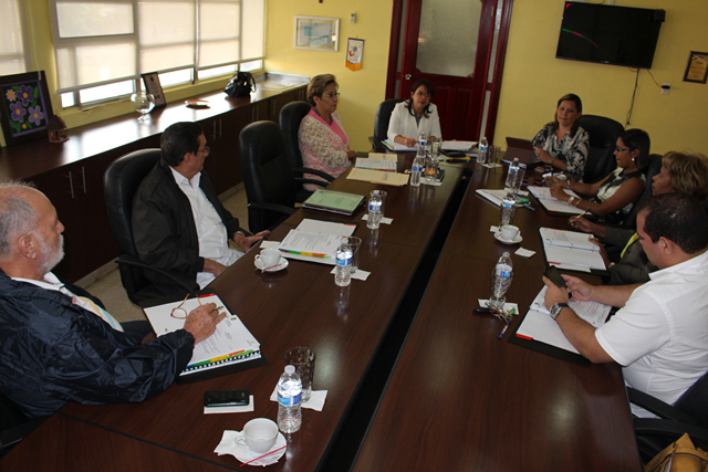 Patronos aprueban solicitar crédito extraordinario
