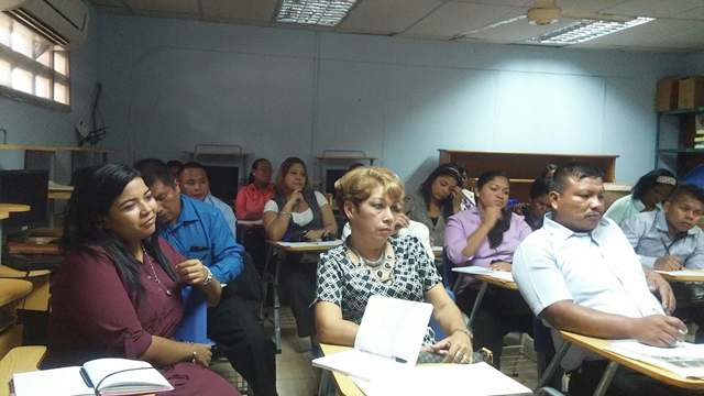 En todo el país se realizó la "Organización Escolar"
