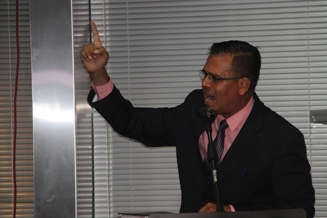 Colaborador del IPHE sustenta aspiraciones como Ombudsman