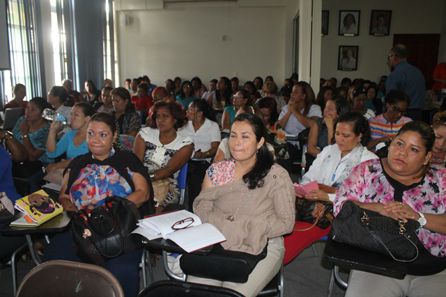 Coordinan inicio de clases en Escuela de Enseñanza Especial 