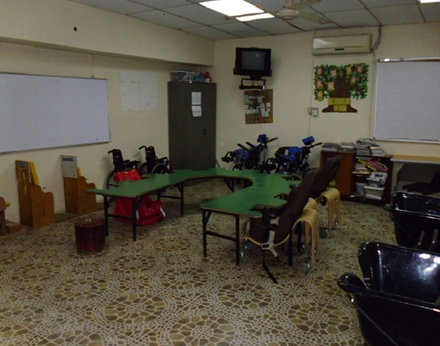 Extensiones se preparan para recibir a los estudiantes