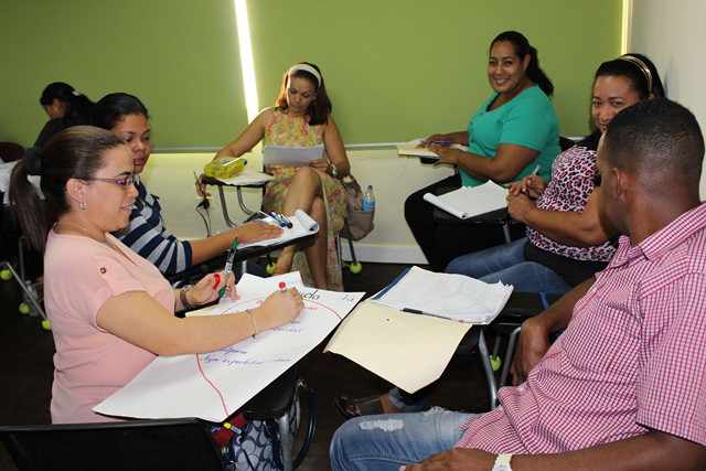 Seminario de liderazgo para docentes especializados 
