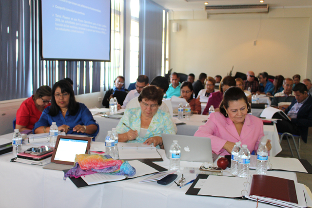IPHE realiza reunión para definir estrategias de trabajo 2016