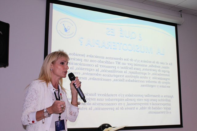 IPHE participa en simposio latinoamericano de musicoterapia 