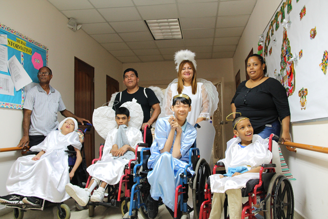 Programa de Parálisis Cerebral realiza fiesta de despedida de clases
