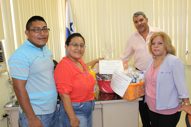 IPHE realiza tómbola a favor de la Teletón 20-30