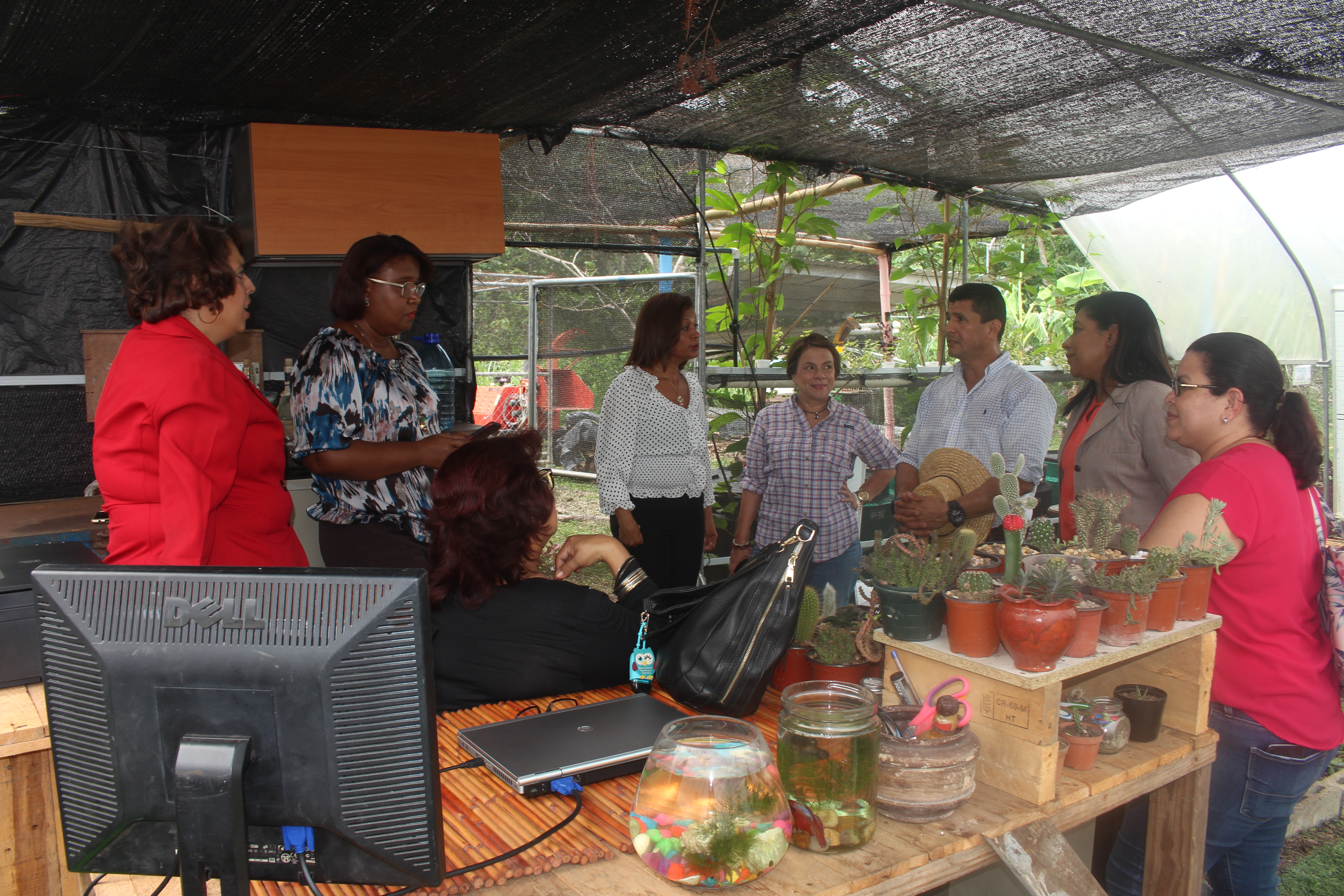 Directora General del IPHE conoce avances de proyectos ambientales en la EVE