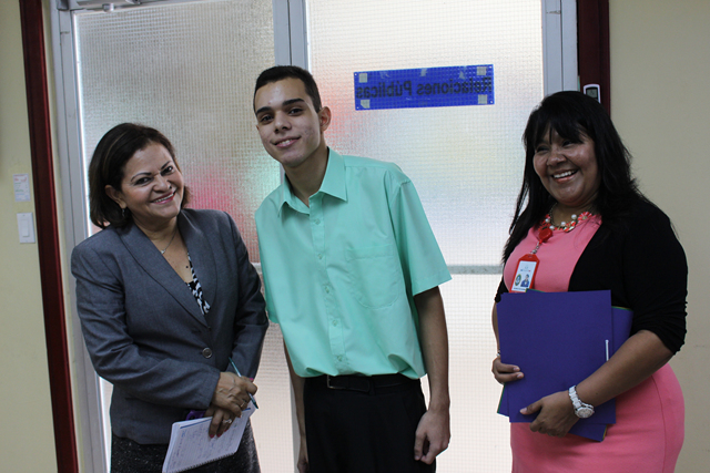 Estudiantes graduandos inician práctica en el IPHE