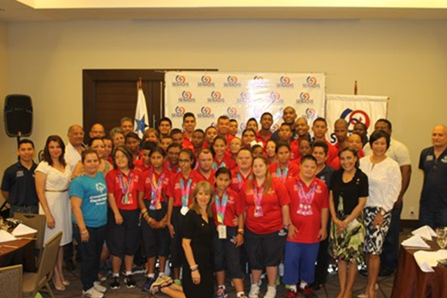Merecido reconocimiento a atletas especiales