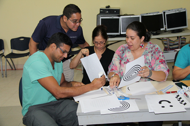 Estimuladores aprenden sobre estimulación visual