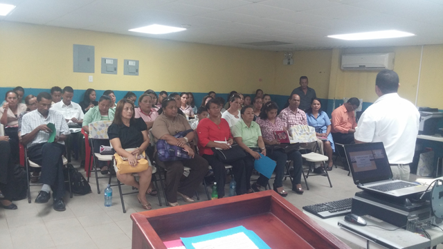 Se preparan para los retos educativos especiales