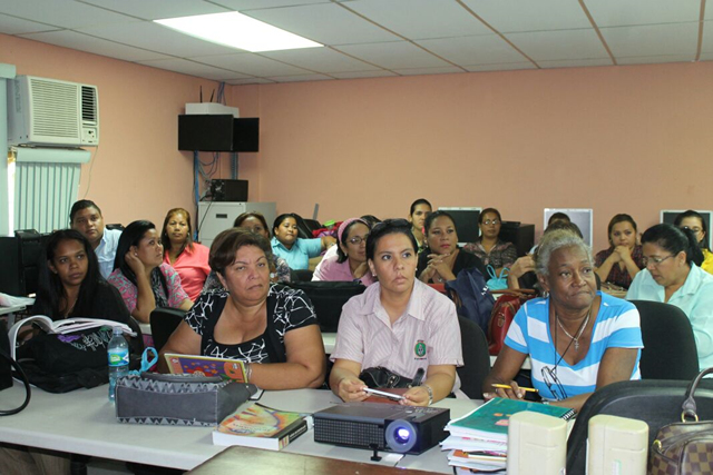 Contacto directo con docentes especiales en provincia