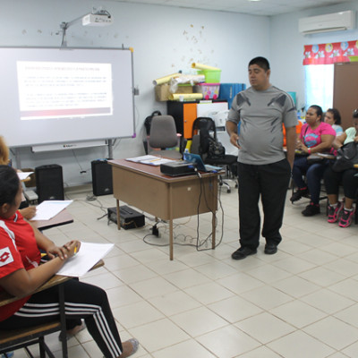 t-1-ceb4b2340f94127170b52d11e67a3278.jpg